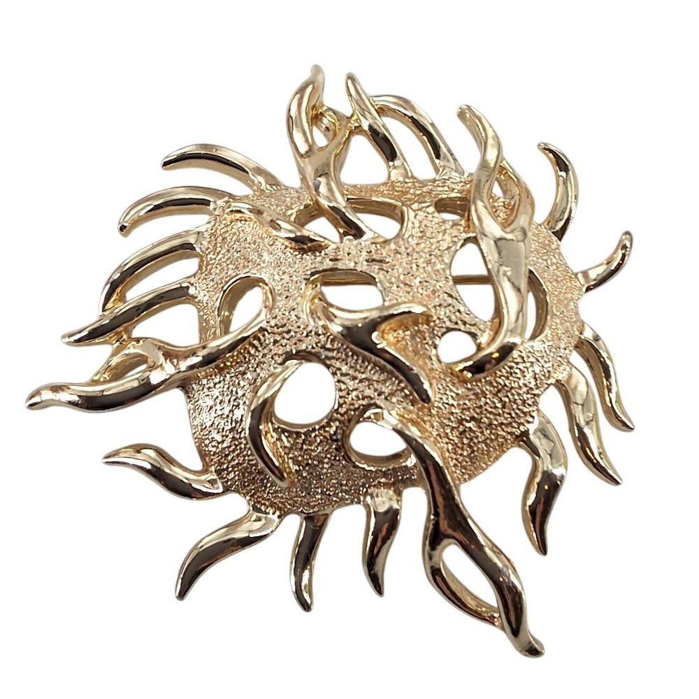 Sarah Coventry "Stunning" Vintage Sunburst Brooch 1958/1971 Gold‎ Tone MCM Pin
